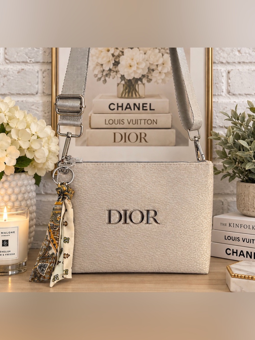 Dior Cosmetic/Beauty Bag GWP VIP item